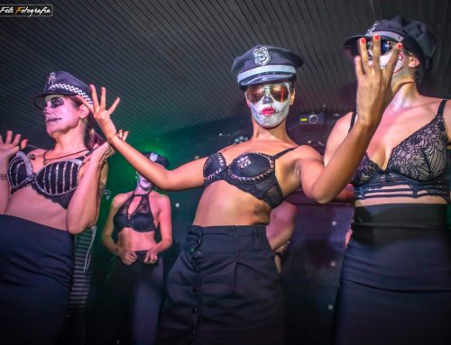 Actuaciones de Burlesque Experience en la Sala Sidecar de Barcelona con el Thunder Karaoke